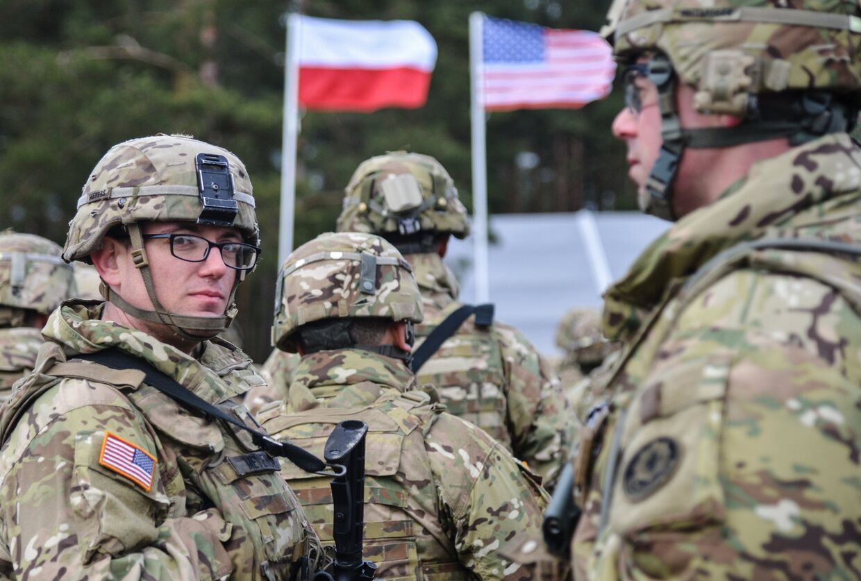США готують Польщу, накачуючи її зброєю, до конфлікту з Росією