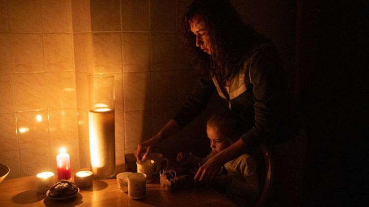 У Києві сьогодні діють екстрені відключення світла
