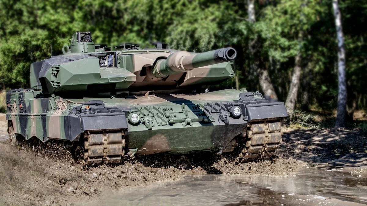 Польща готова передати Україні ще 60 танків, крім “Леопардів”