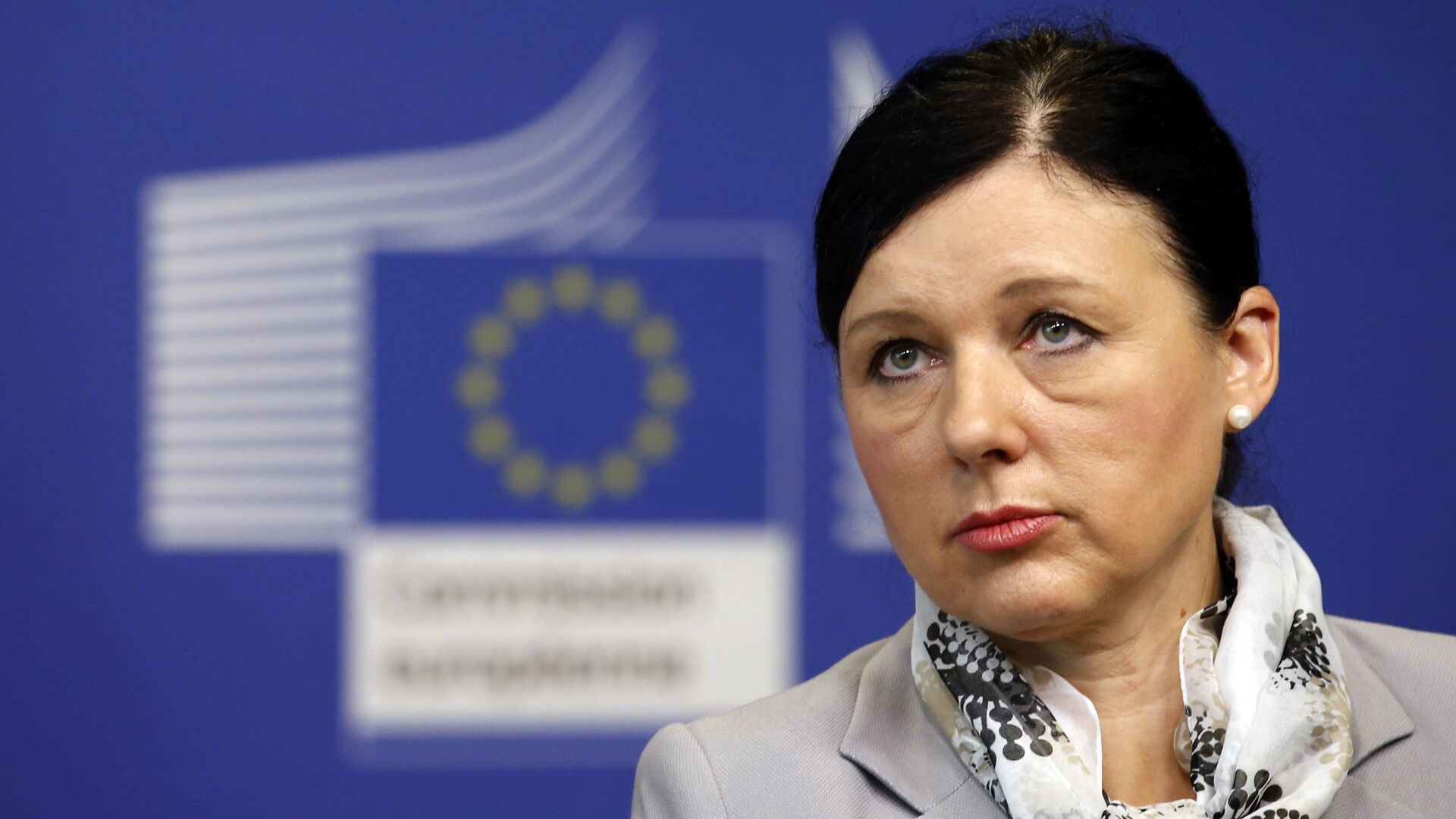 Комісія Євросоюзу критикує Угорщину за її ставлення до Росії