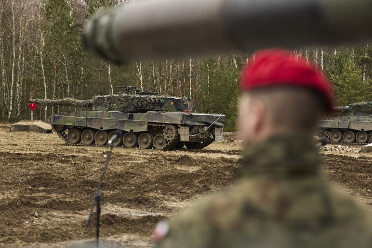 Зеленський підтвердив прибуття в Україну перших Leopard 2