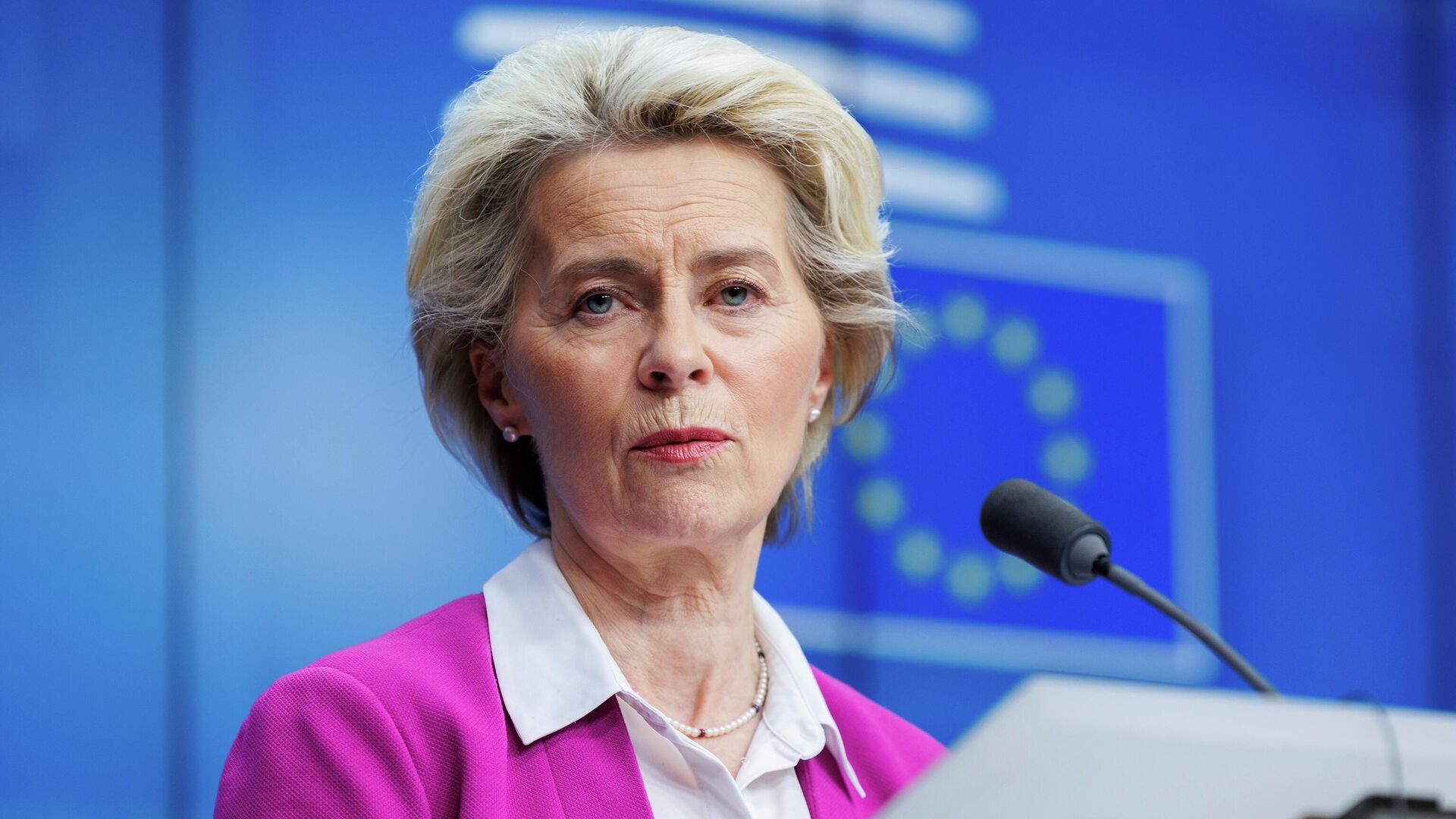 Глава Єврокомісії може претендувати на роль генерального секретаря НАТО