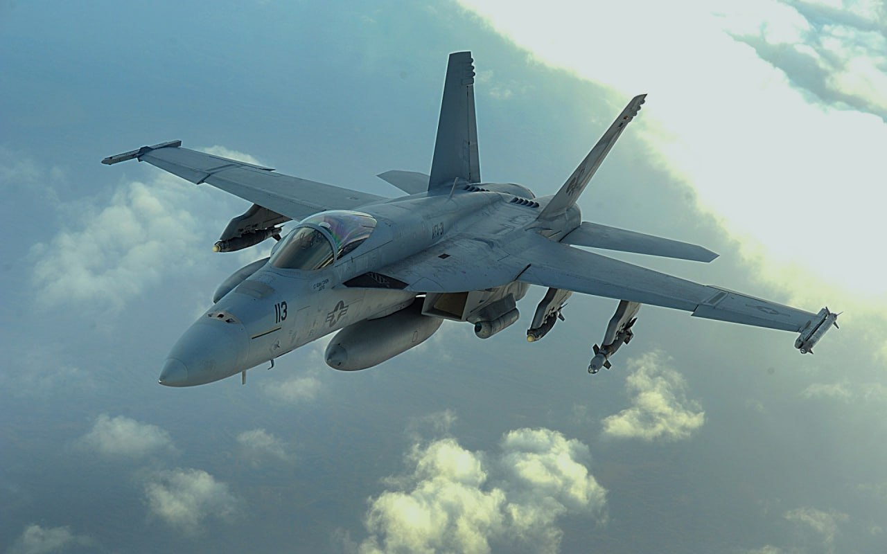 Україна просить винищувачі F/A-18 Hornet