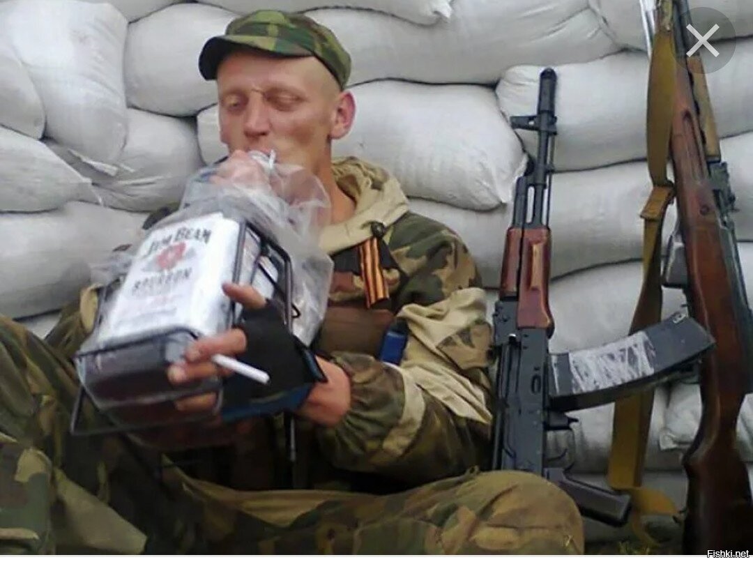 Британська розвідка розповіла, що армія Росії страждає від алкоголізму