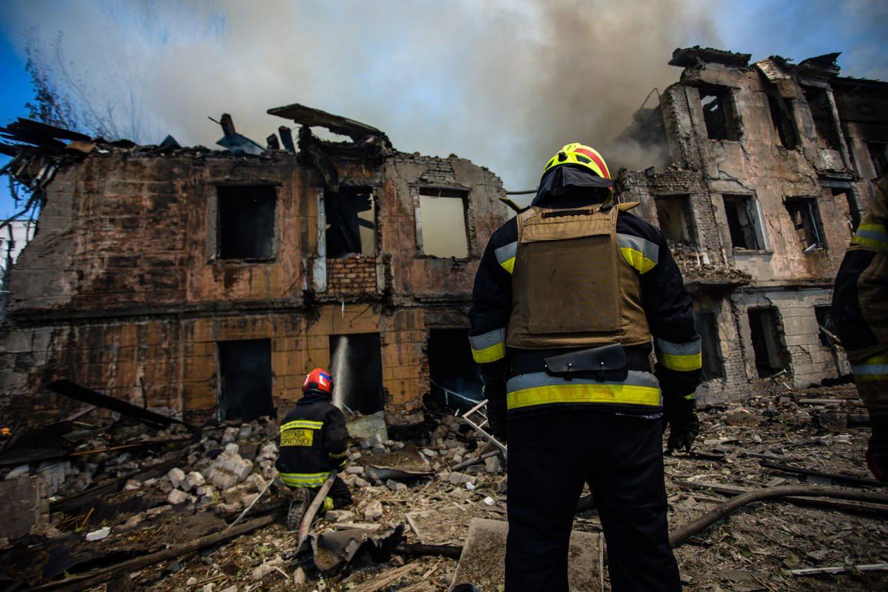 Нічні атаки окупантів показали залежність України від ефективних систем ППО