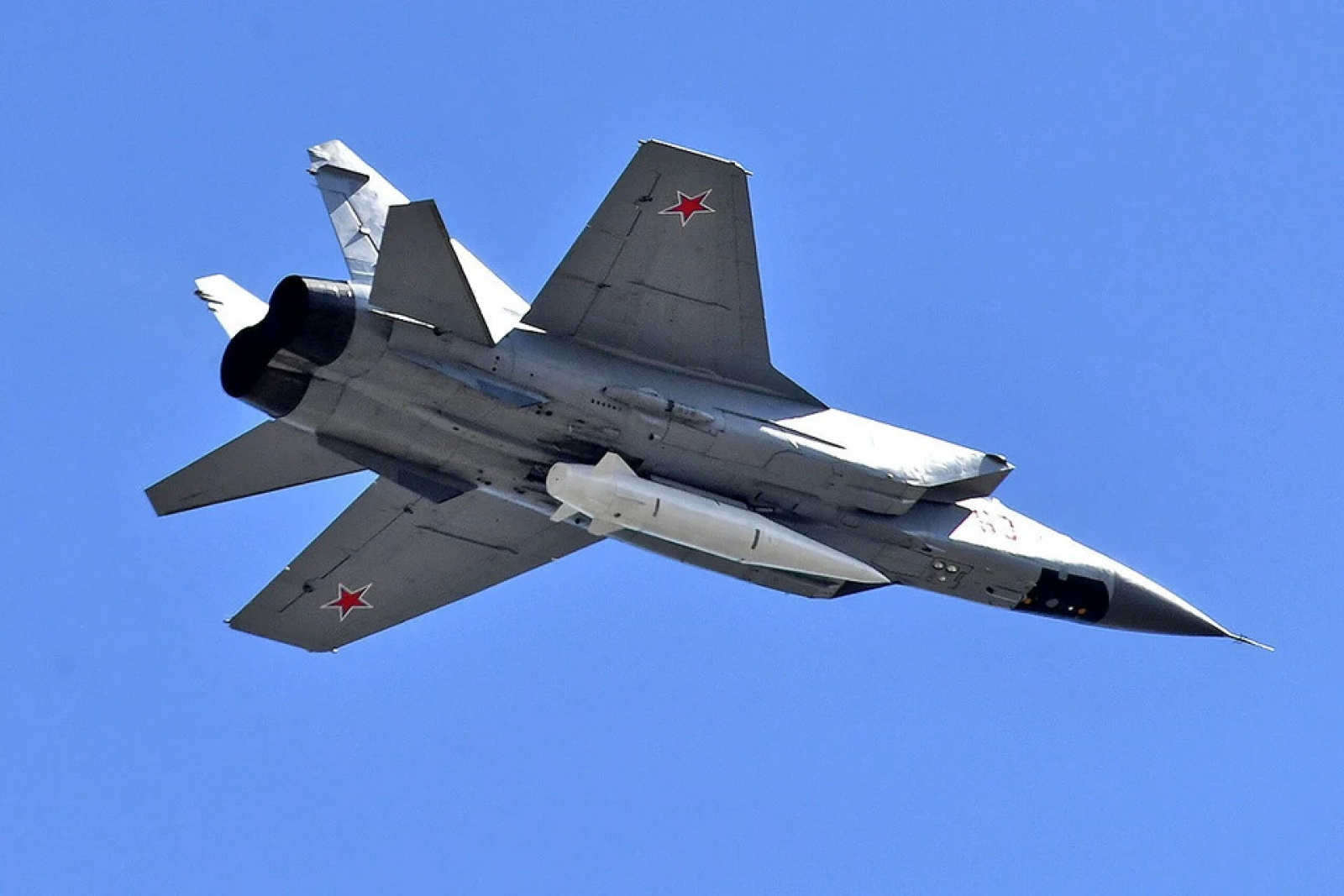 У Росії затримують розробників ракетного комплексу “Кинджал”