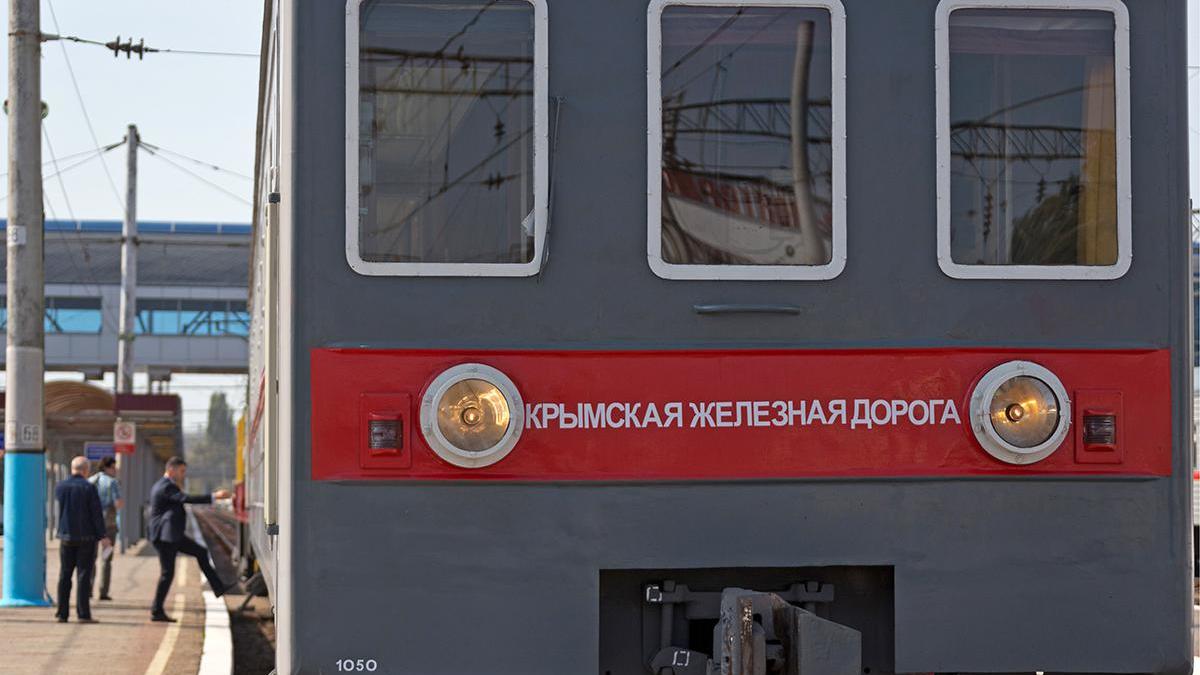 У Криму повідомляють про пошкодження залізниці