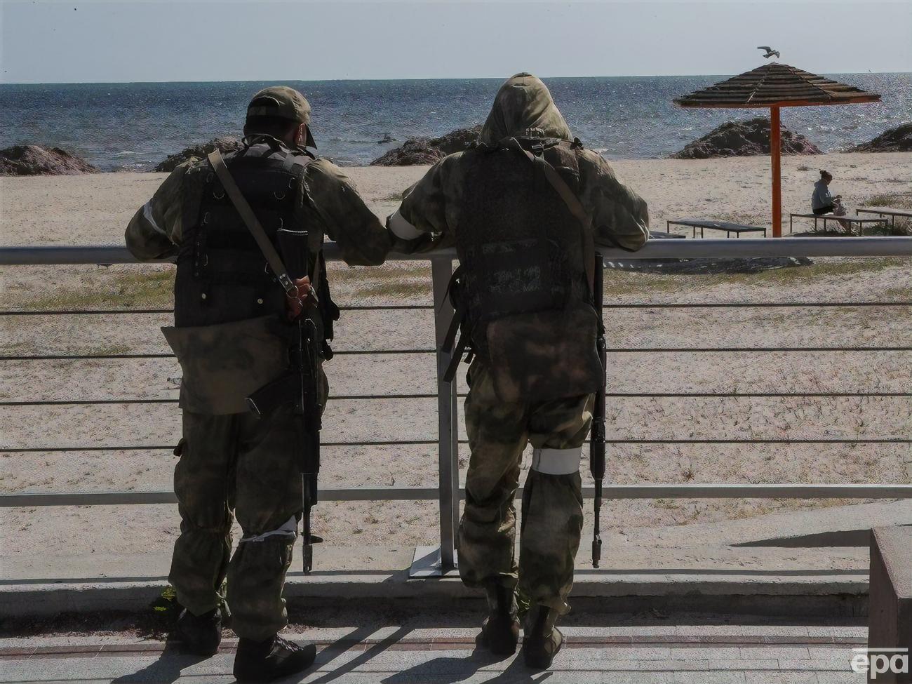 Колаборанти з Херсонщини тікають до Криму