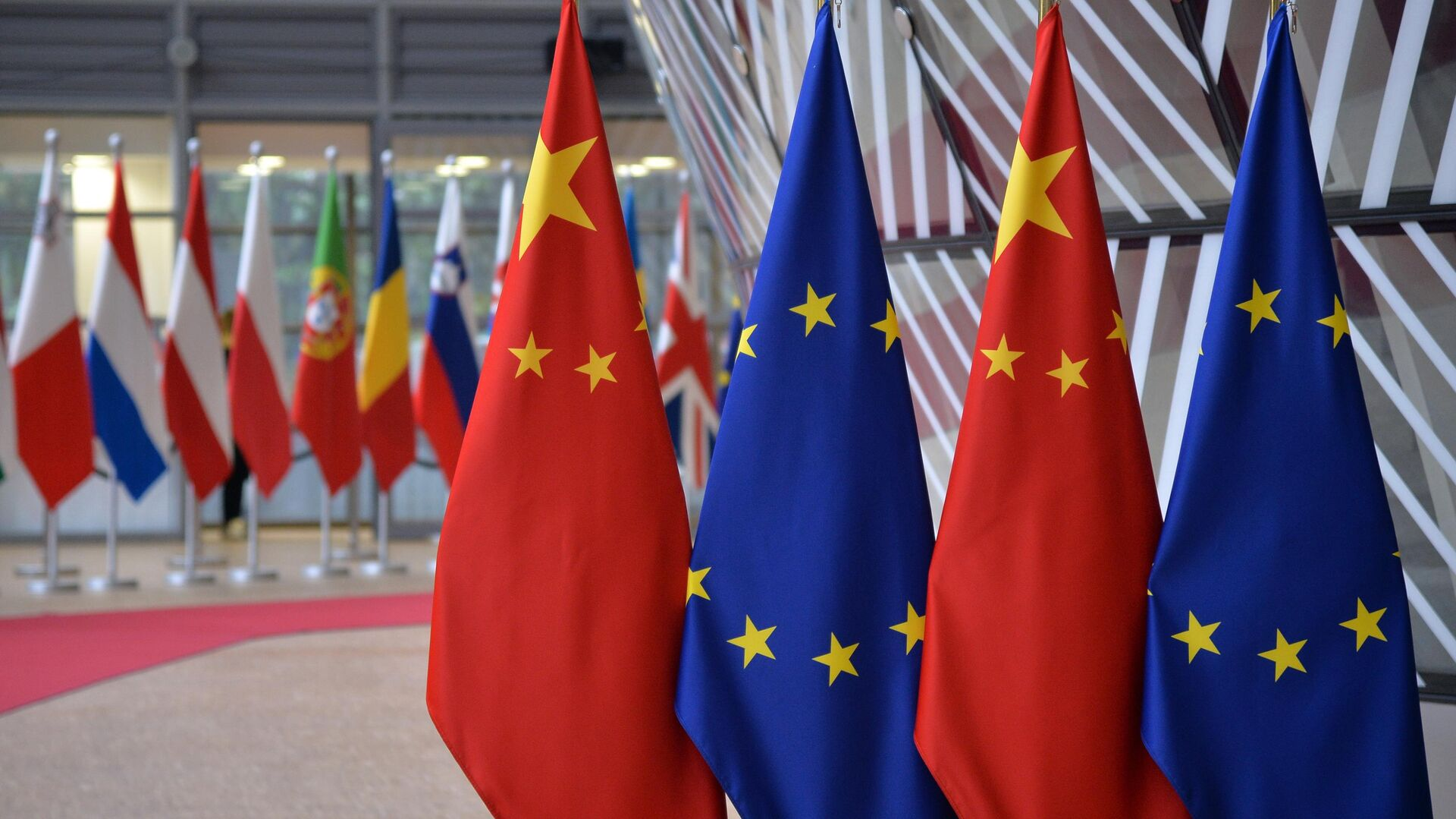 Влада Європейського союзу має намір знову закликати Китай до дій