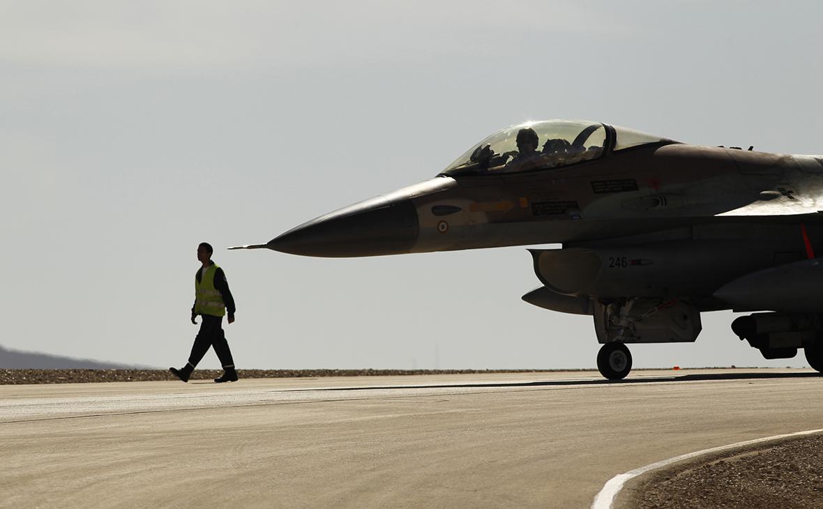 У Росії назвали ядерною загрозою майбутні поставки в Україну винищувачів F-16