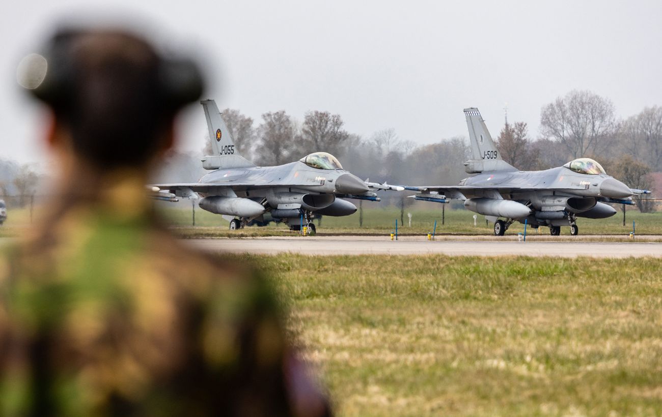 США ще не схвалили навчання українських пілотів