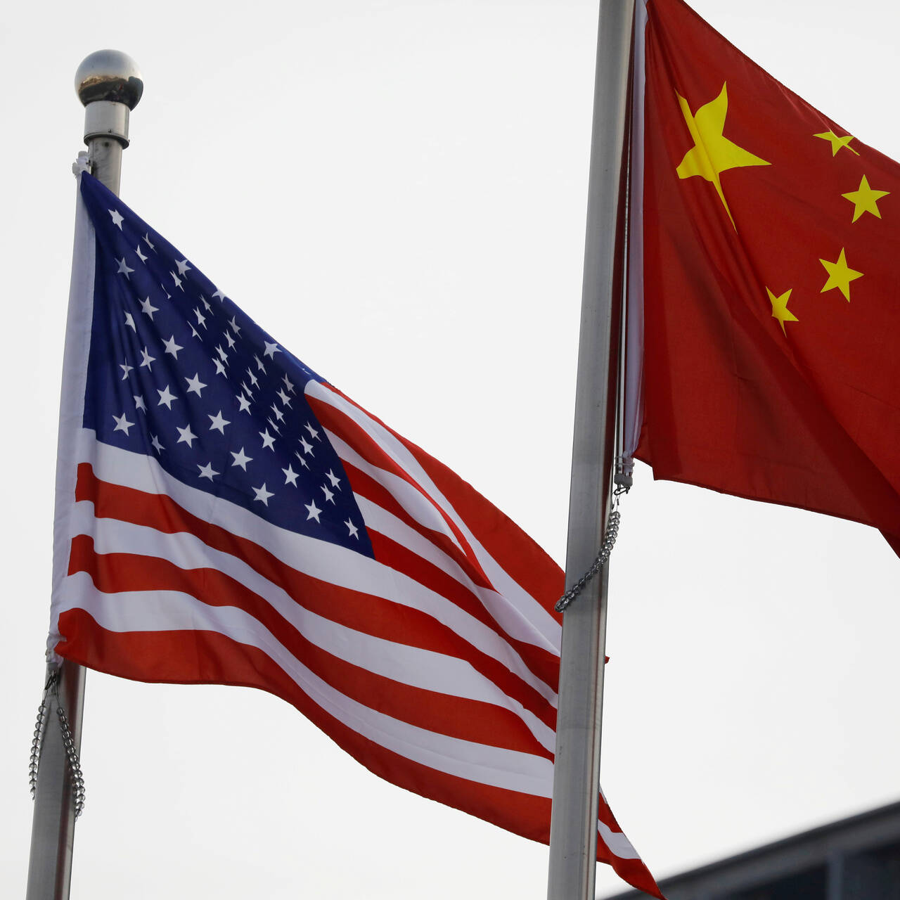 Сполучені Штати укріплюють відносини з КНР