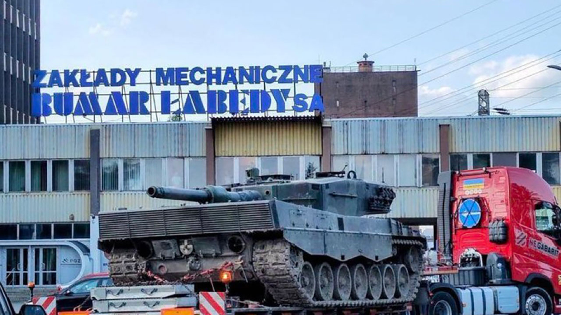 У Польщі відкрили ремонтний центр для українських танків “Leopard”