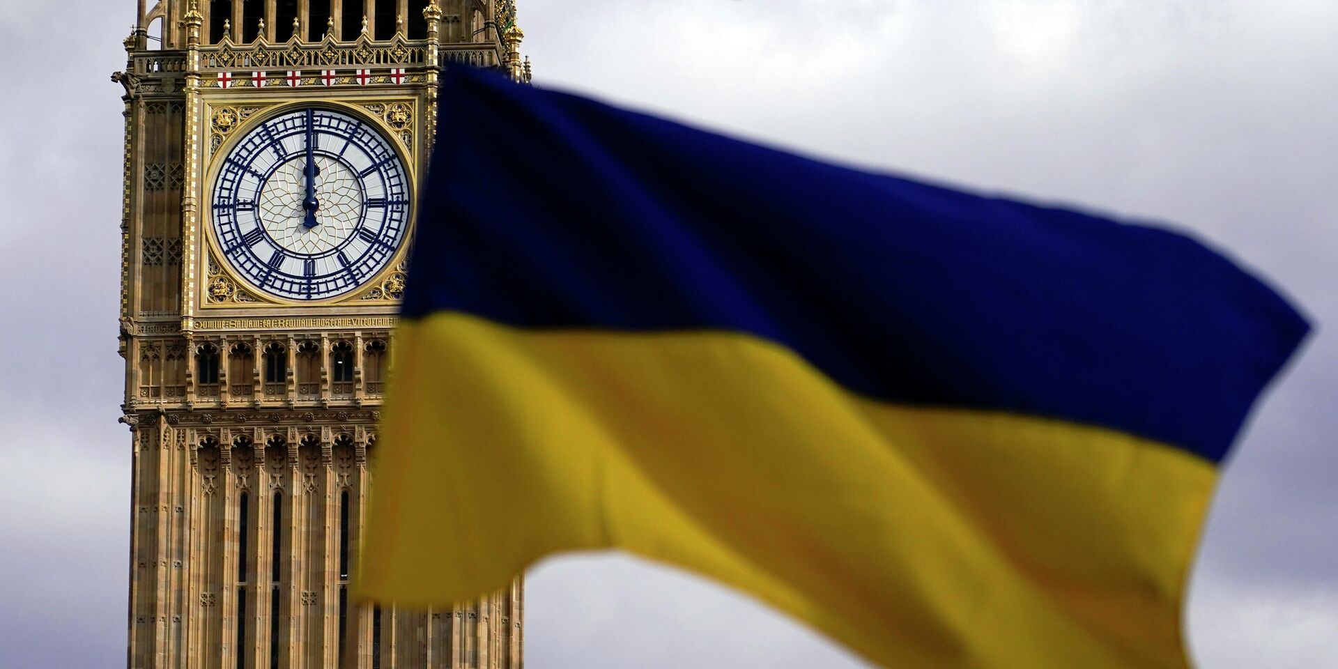 Україна отримала 100 млн дол у рамках гарантії Великої Британії на липневі пенсії