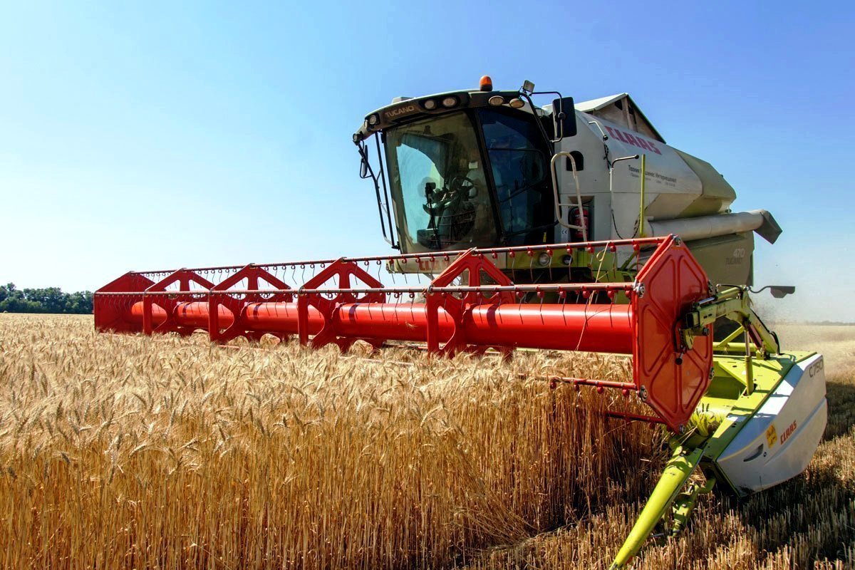 Єврокомісія скасувала обмеження на постачання українського зерна до ЄС
