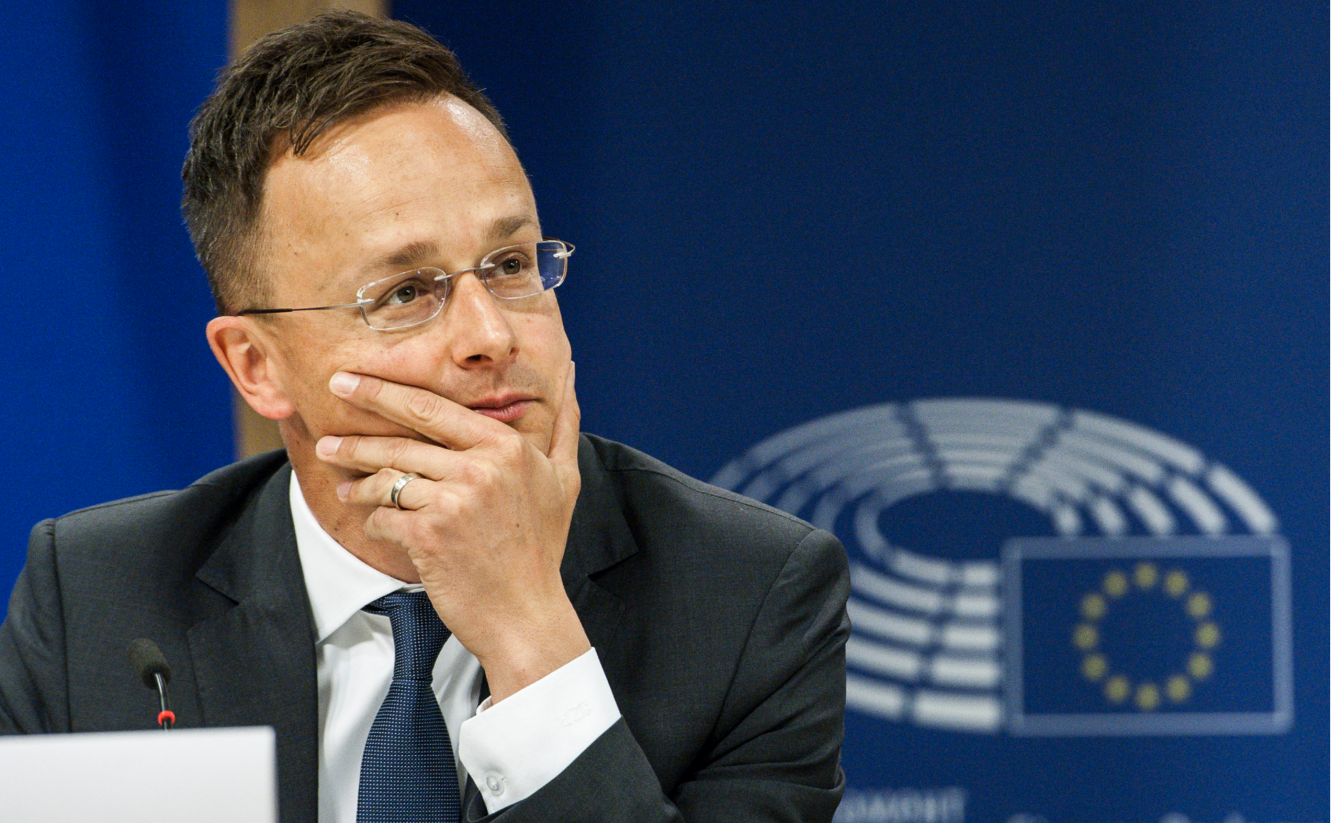 Глава МЗС Угорщини виступив проти антиросійських санкцій