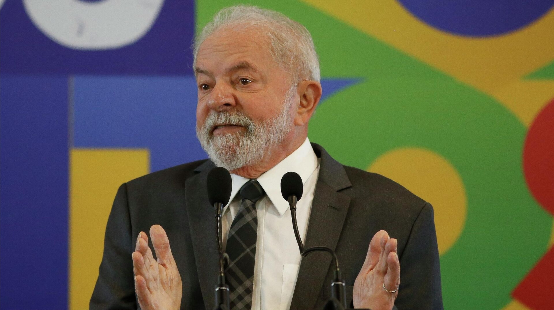 Лула да Сілва хоче посадити Зеленського і Путіна за стіл переговорів