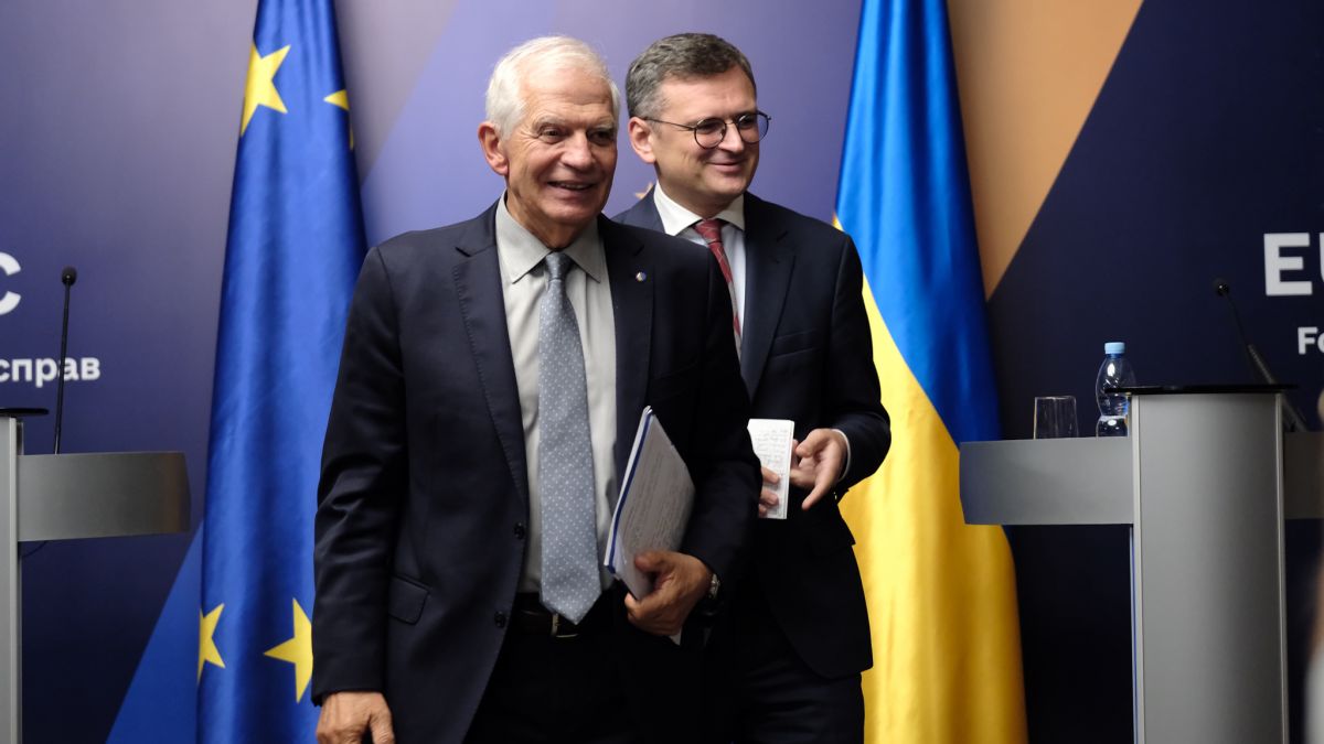 Боррель відкидає спекуляції Politico: Україні не пропонуватимуть часткове членство в ЄС