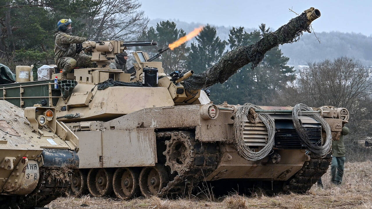 Україна може отримати західні танки раніше, але все одно не найближчим часом