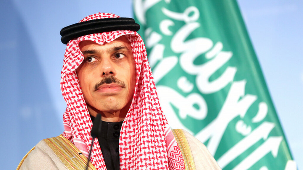Глава МЗС Саудівської Аравії хочестати посередником у переговорах Росії та України