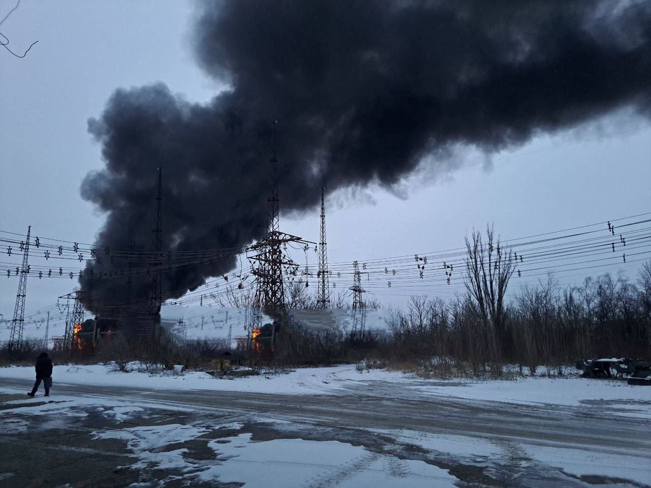 Через вибухи в Донецьку та Макіївці пошкоджено енергетичні об’єкти