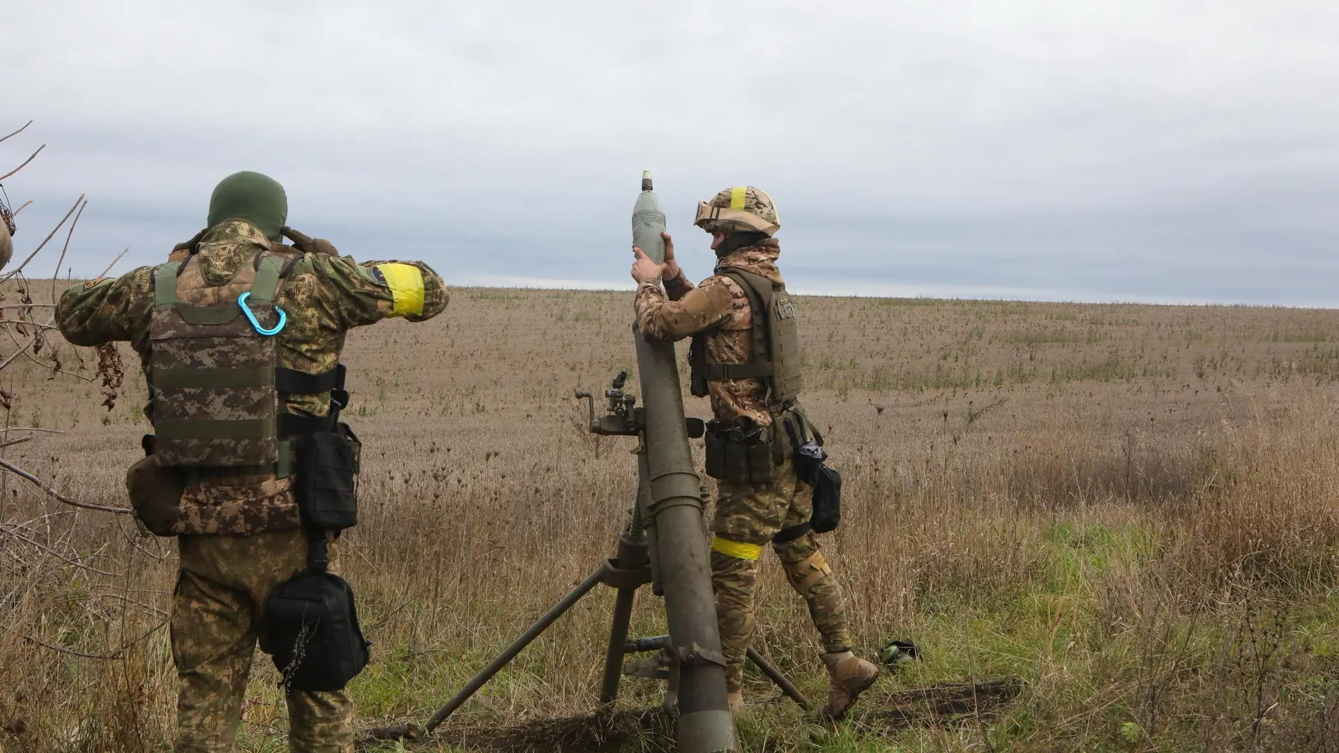 Ворог активізувався під Мар’їнкою, ЗСУ відбивають атаки – Генштаб