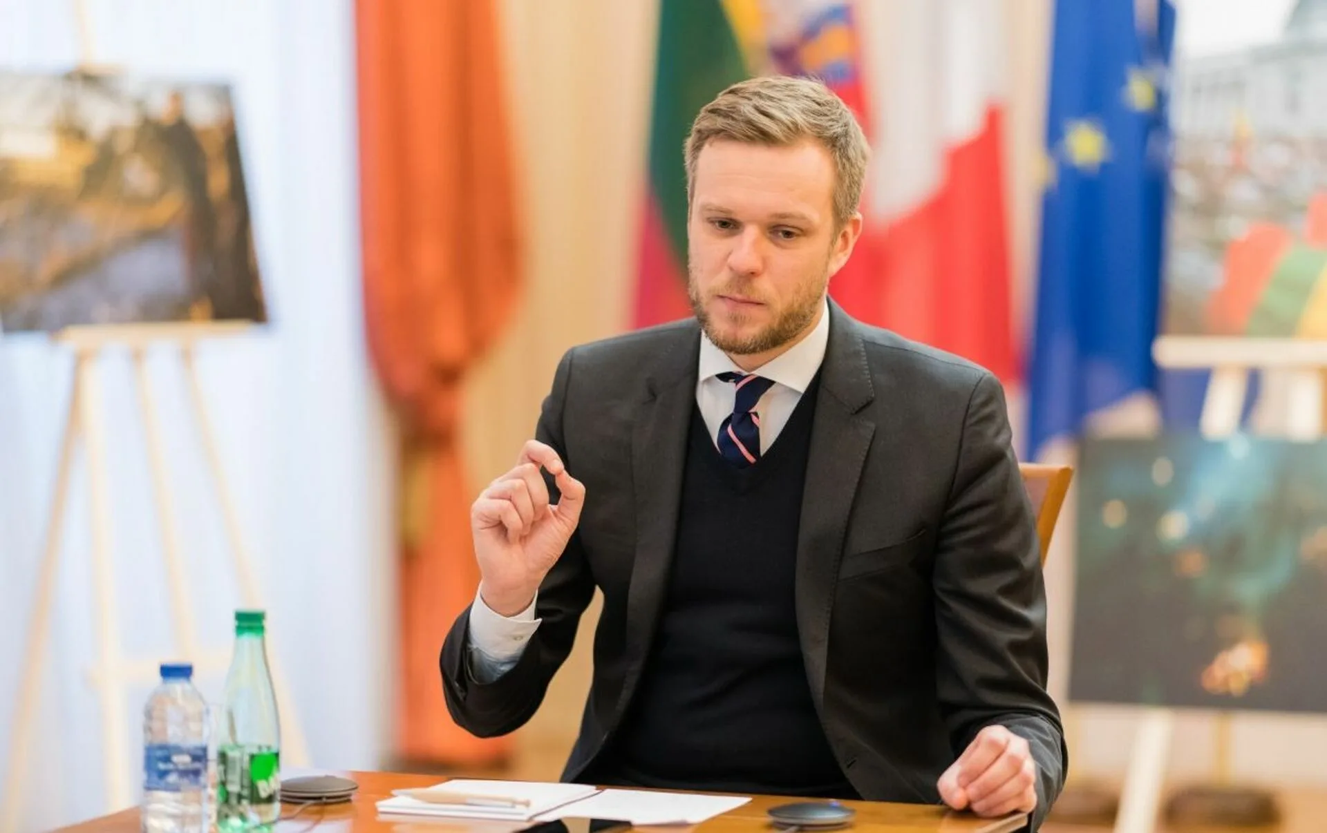 Глава МЗС Литви закликав не послаблювати підтримку України після схвалення США пакета допомоги