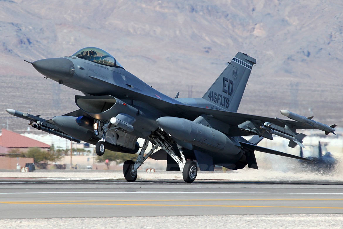 Військовий експерт оцінив вплив отримання F-16 на ситуацію на фронті