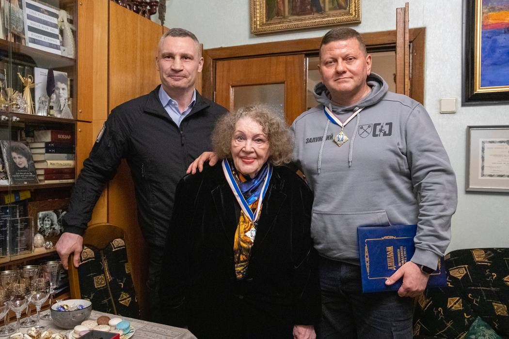 Залужний і Костенко є почесними громадянами Києва – мер Кличко