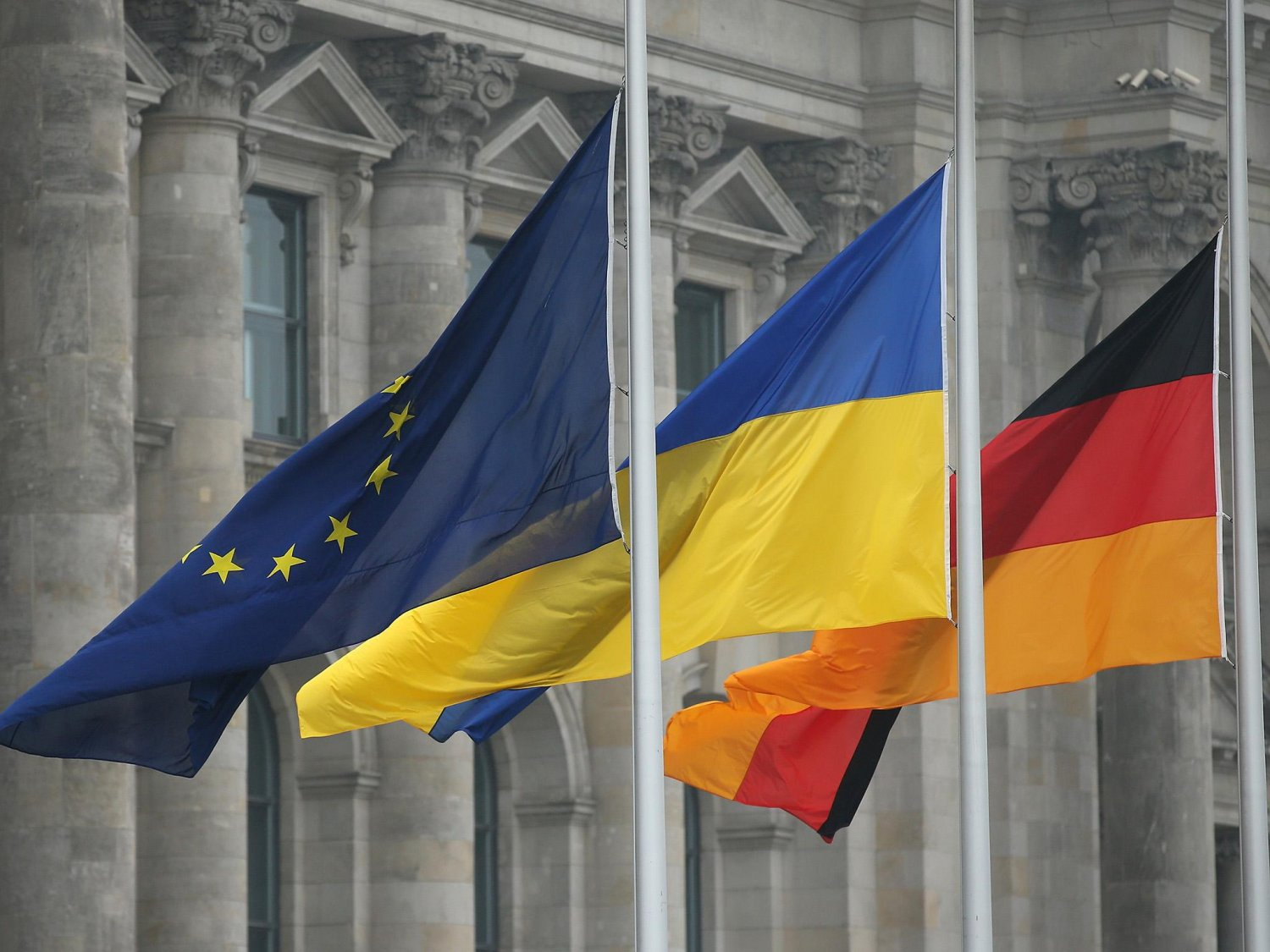 Берлін розглядає питання про збиття ворожих БПЛА над Україною силами НАТО