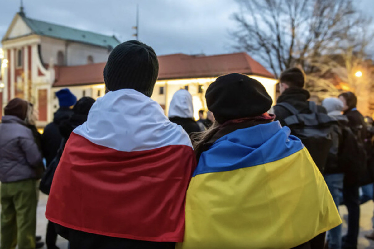 Сейм Польщі вніс поправки до закону про підтримку мігрантів з України