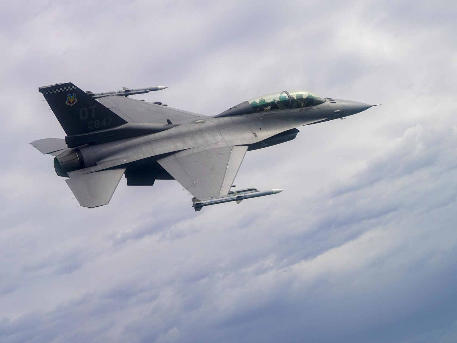 Американський генерал розповів про зміни на фронті з прибуттям в Україну винищувачів F-16
