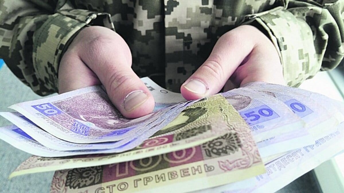 Бухгалтер військової частини Одещини привласнив собі 4,2 млн гривень на виплати бійцям ЗСУ