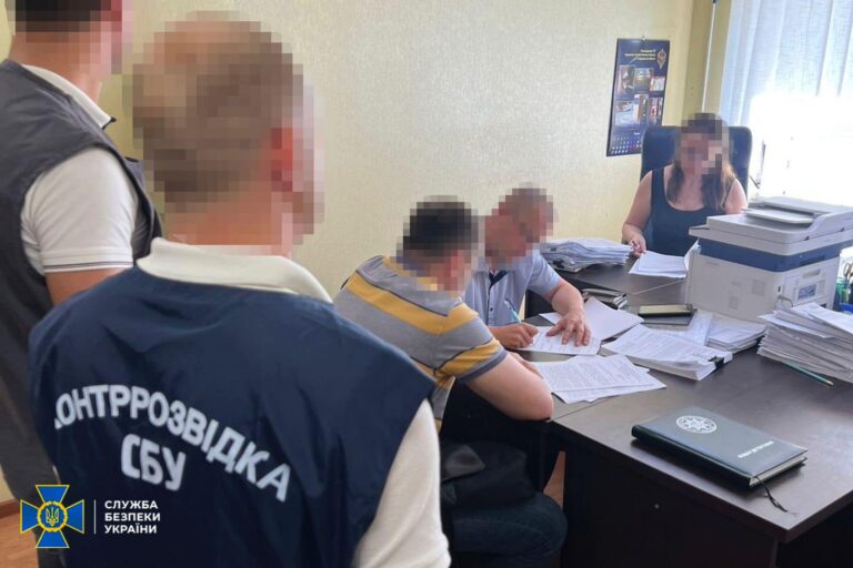 Колишнього директора харківського оборонного заводу “Укроборонпром” викрито в розкраданні коштів