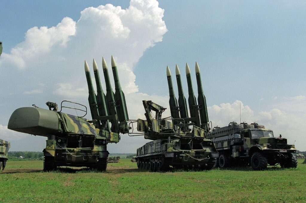 В Україні на кожну ракету ППО приходиться до шести російських ракет