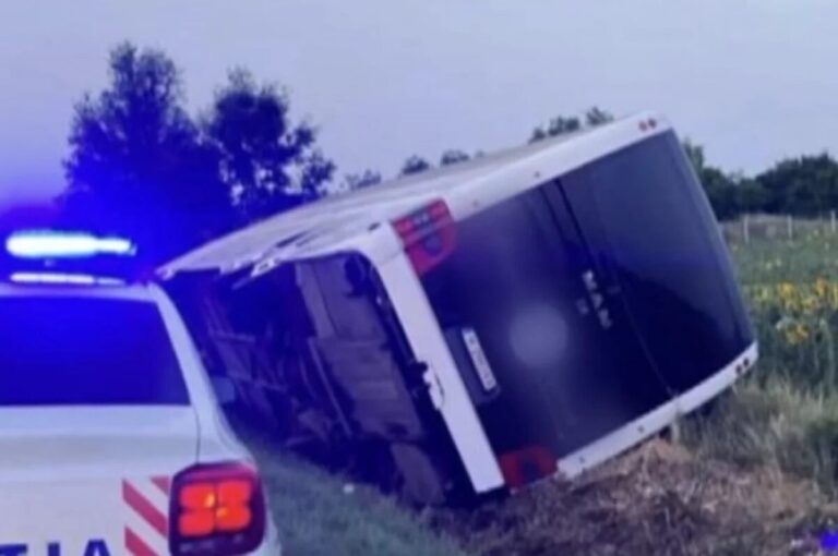 Аварія за участю автобуса з українцями в Румунії: водій міг заснути