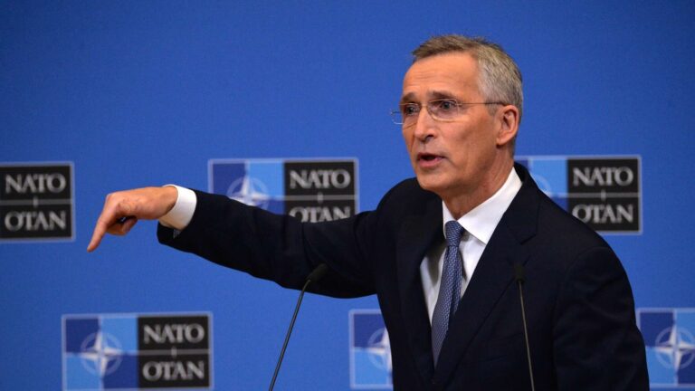 НАТО підтримає летальну допомогу Україні від Південної Кореї – Столтенберг