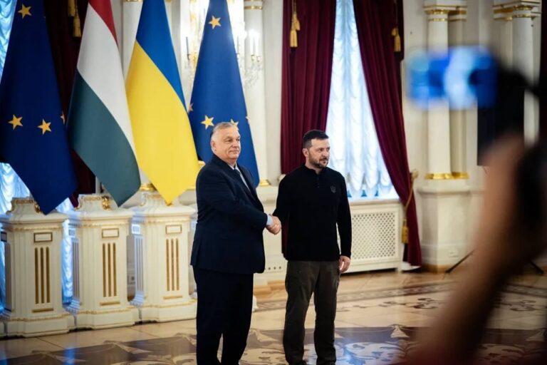 Зеленський і Орбан обговорили відкриття першої україномовної школи в Угорщині