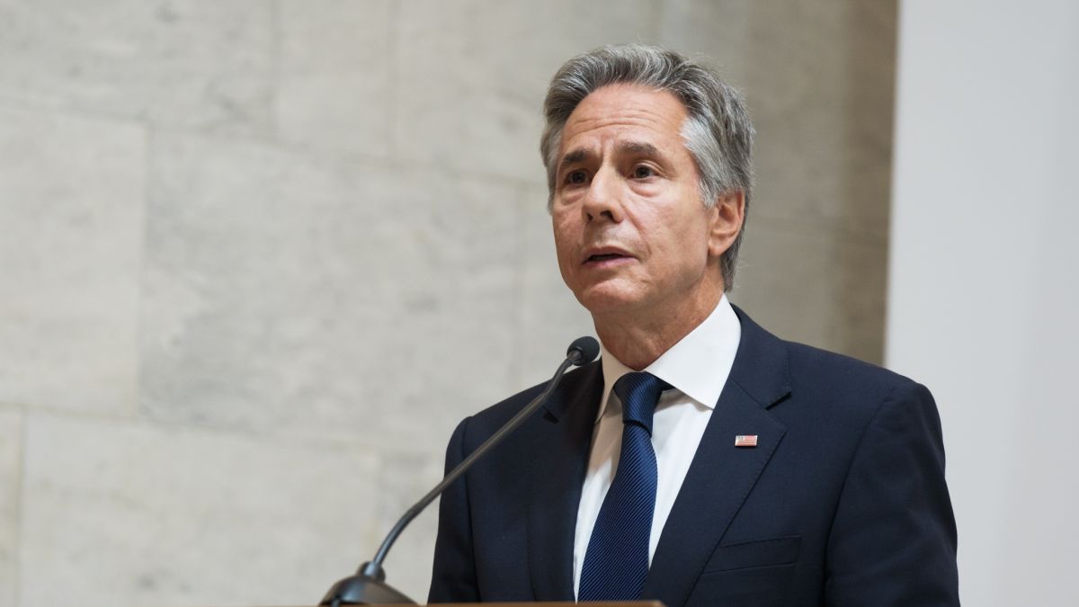 Блінкен вбачає у Трампа можливість укласти вигідну угоду для України