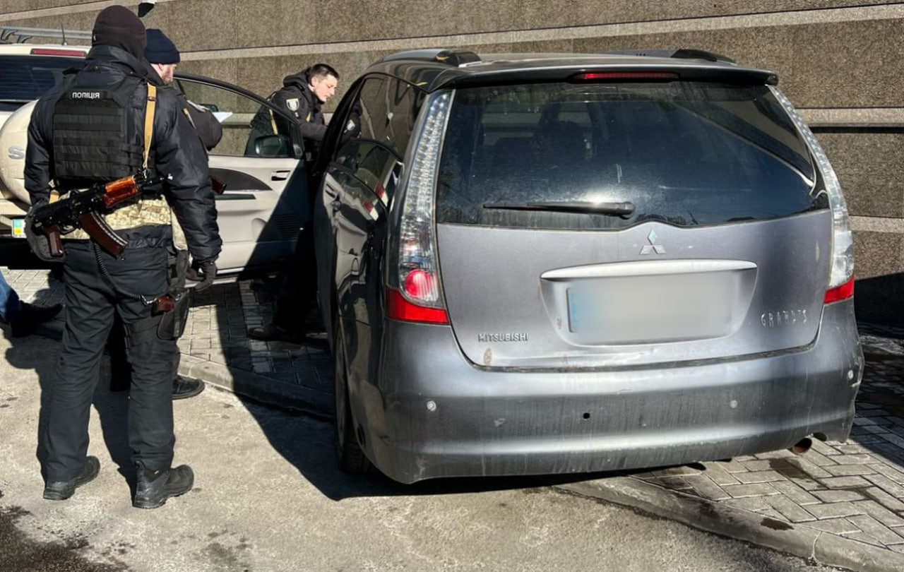 Нацгвардія може отримати дозвіл на зупинку автомобілів з використанням зброї