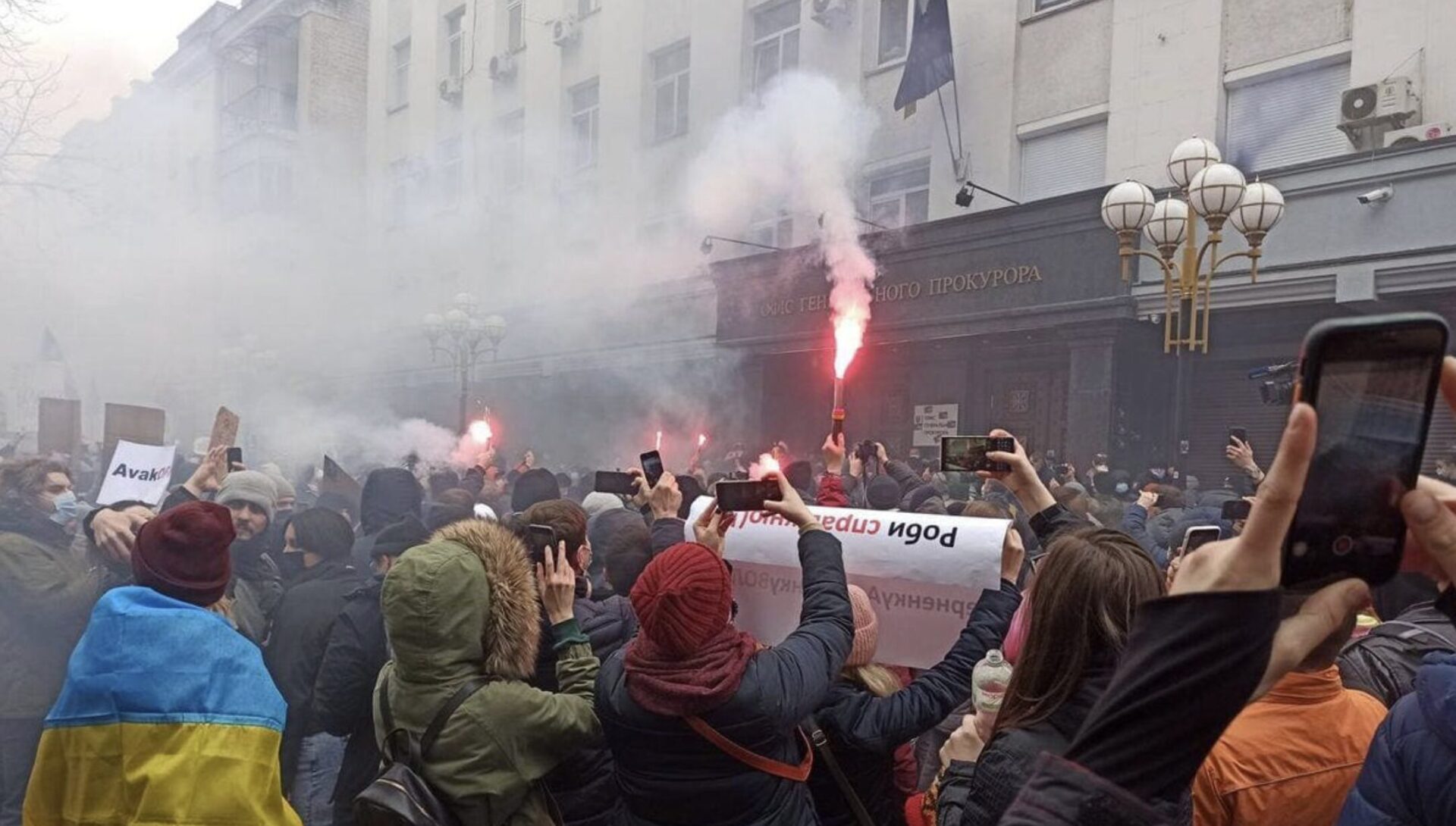 Рада збирається дозволити Нацгвардії застосовувати вогнепальну зброю під час демонстрацій