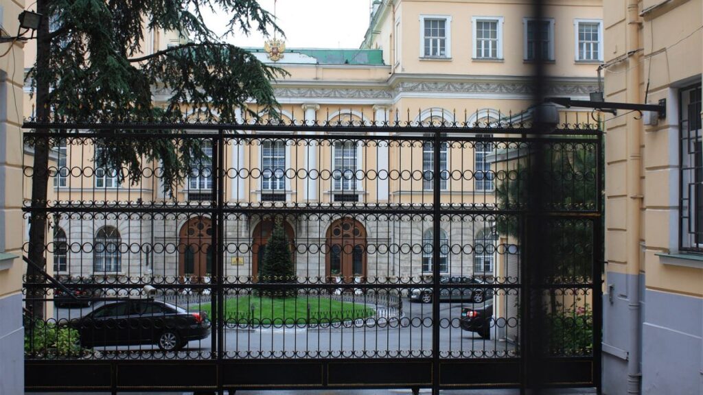 Стамбульський хід Трампа: як один заклик зруйнував ультиматум Києва і ЄС Кремлю