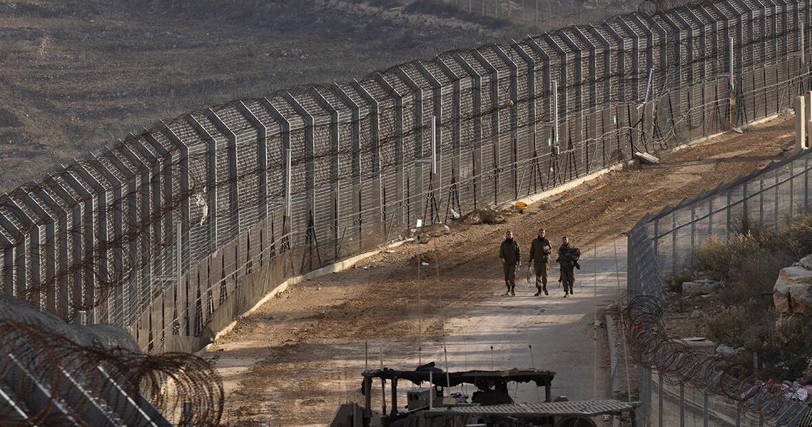 У Кремлі заявили про початок створення “буферної зони” вздовж кордону з Україною: деталі