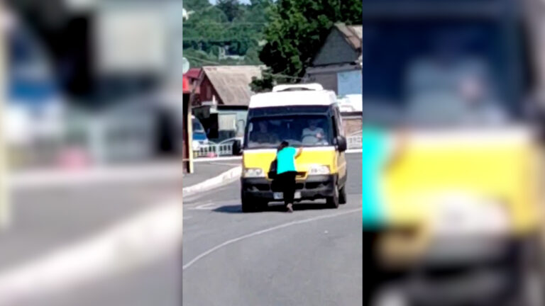В Мерефі жінка померла, намагаючись завадити затриманню сина співробітниками ТЦК
