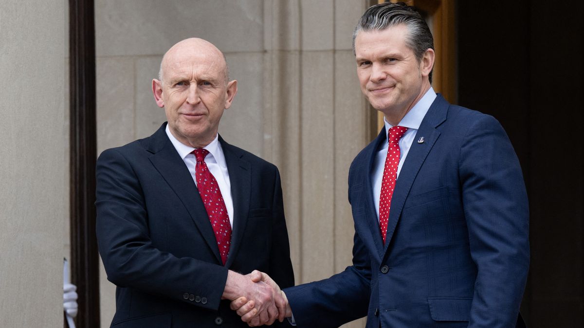 Велика Британія пропонує розпочати 50-денну кампанію з постачання зброї в Україну