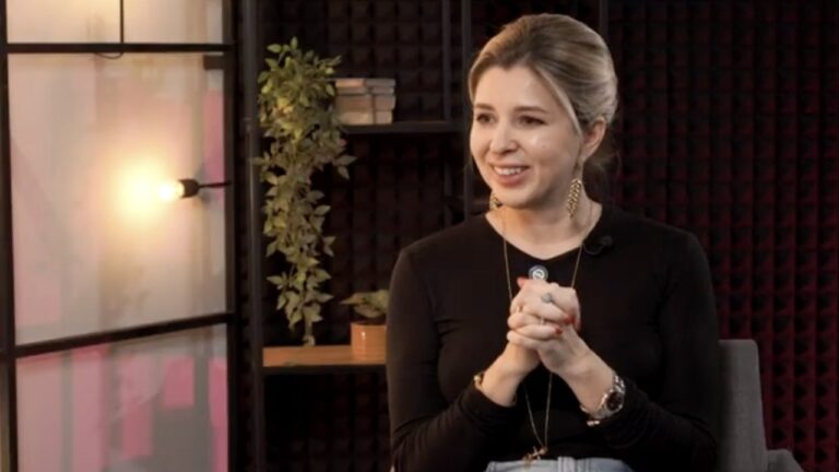 Наречена ексміністра Кулеби запропонувала українцям грітися вібраторами