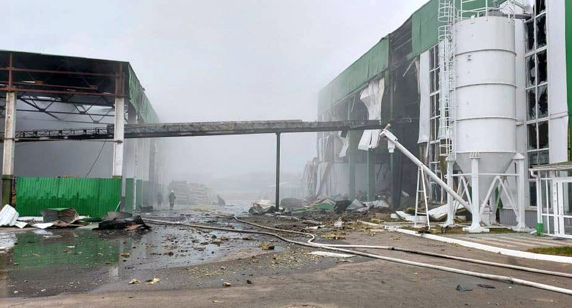 Пошкоджені атакою ТЕЦ у Києві: Шмигаль назвав терміни відновлення подачі опалення