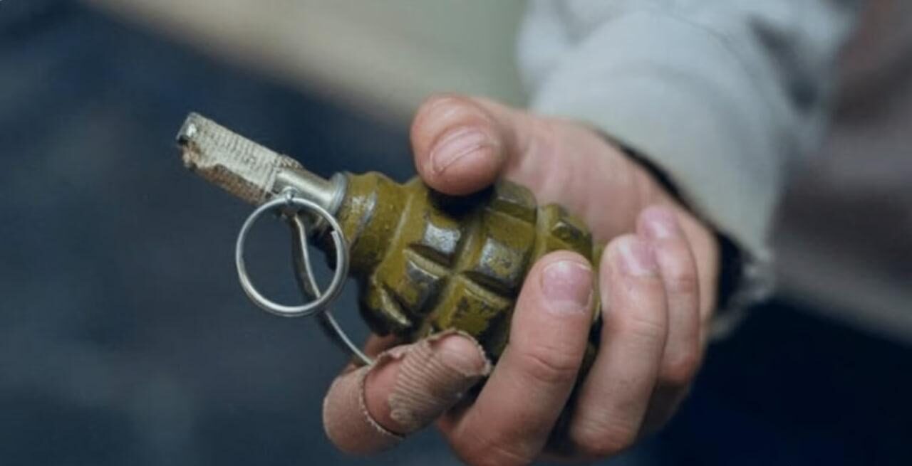 В Одеській області чоловік кинув вибуховий пристрій у двір сусідів