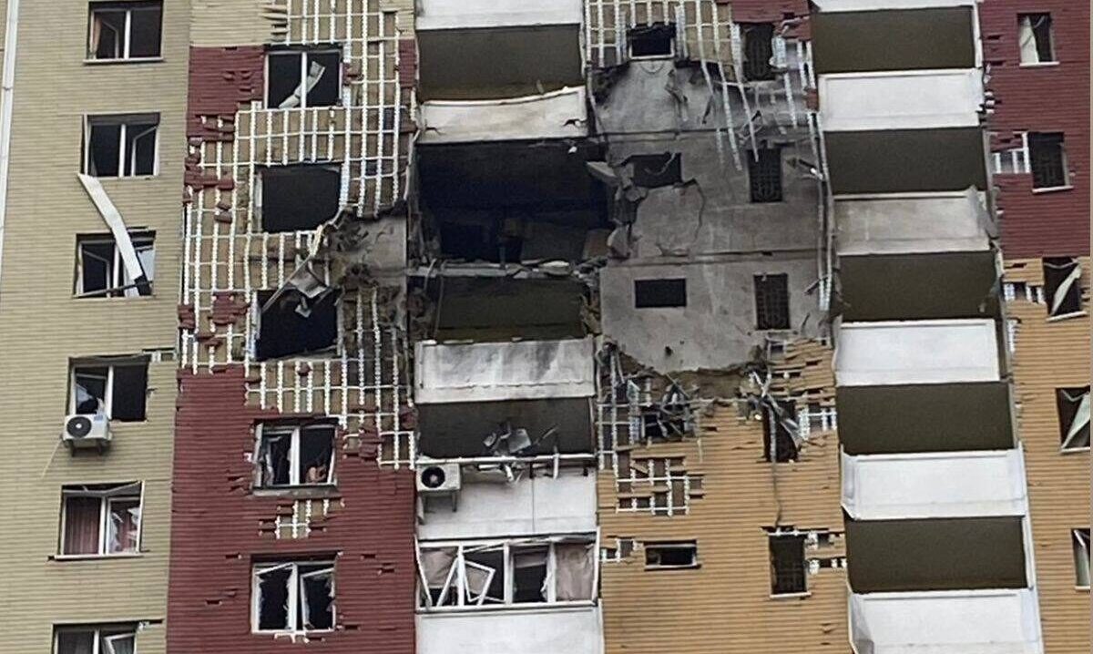 За добу Росія випустила по Україні 44 ракети та 659 безпілотників