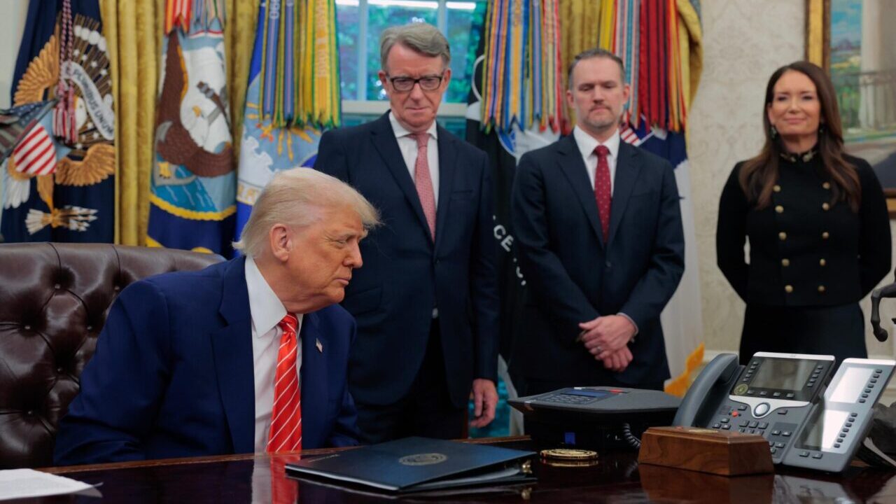 Україна переглянула своє ставлення до телефонних переговорів Трампа і Путіна
